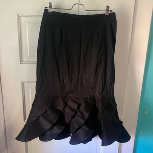 Y2K Black Ruffled Skirt